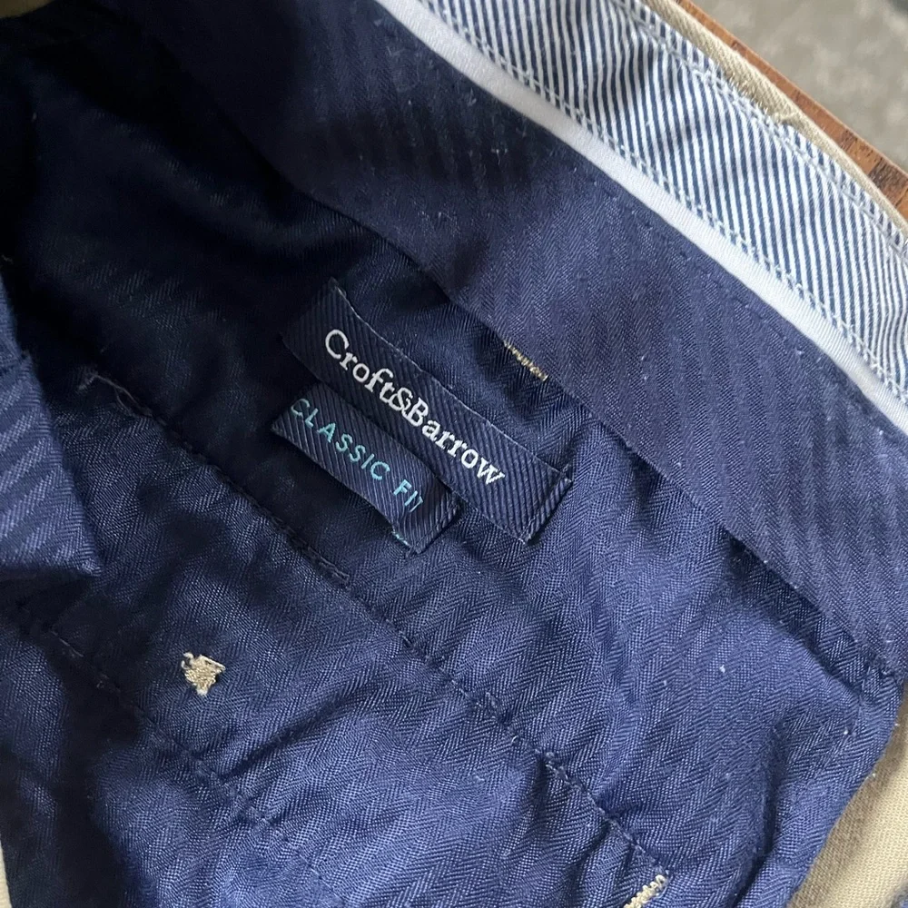 Croft & Barrow Men's Khaki Chinos